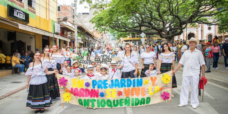 I.E. Colegio Cooperativo Alejandrino Restrepo (75)